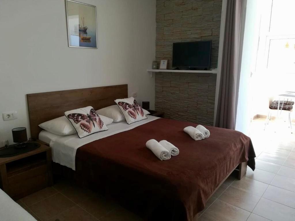 Apartmani “Kresimir” Omis Exterior photo